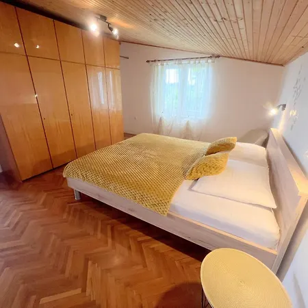 Oasis Loft Close To Rab Old Town Apartamento *